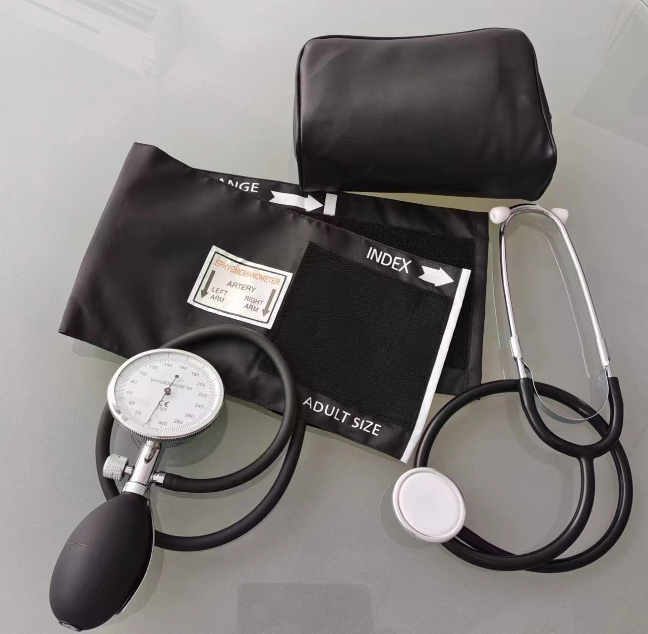 Dr. Life Tensiometru aneroid tip palm cu stetoscop Imagine principală a produsului